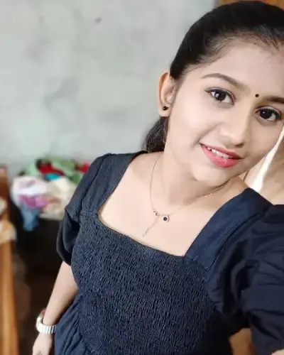 Escort In Balasinor